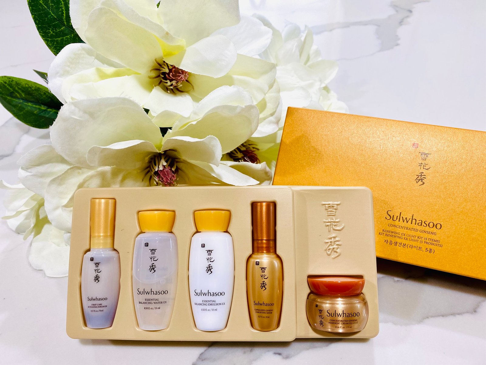 Sulwhasoo Concentrated Ginseng Renewing light kit (5 travel size)