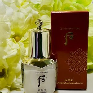 The Cheongidan Illuminating Regenerating Essence 8mL
