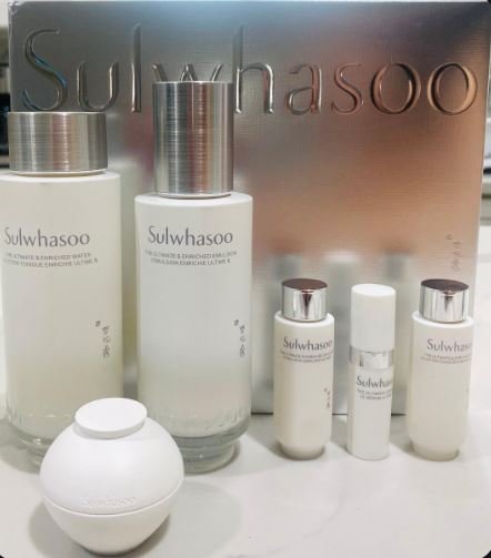 Sulwhasoo The Ultimate S Enriched Water & Emulsion Set - Image 12